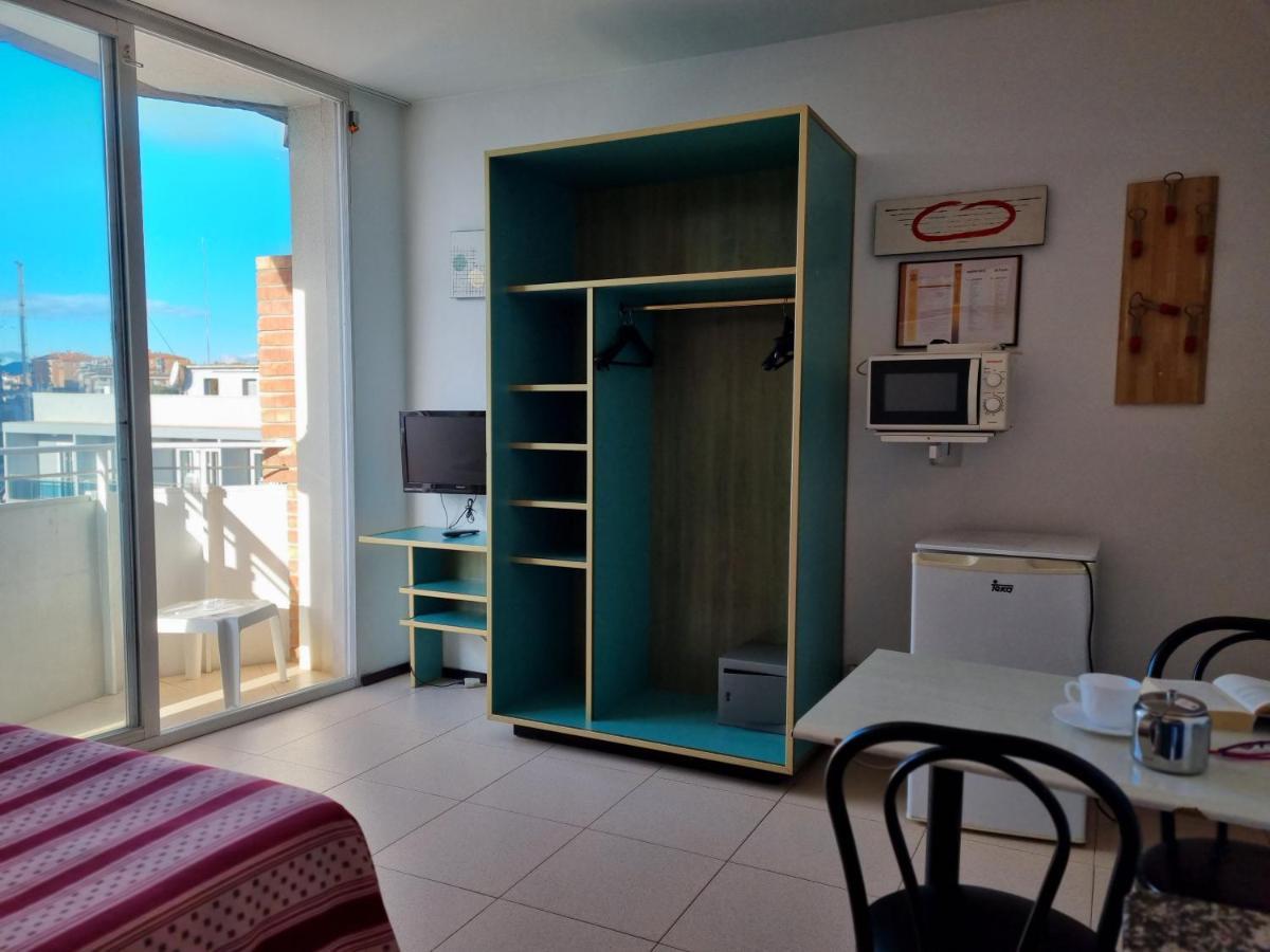 יורט דה מאר Apartments Lloret Sun מראה חיצוני תמונה