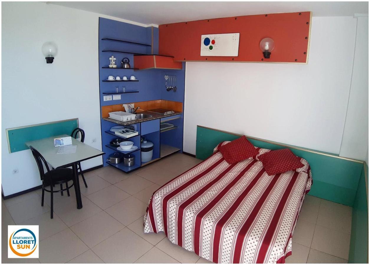 יורט דה מאר Apartments Lloret Sun מראה חיצוני תמונה
